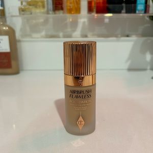 Charlotte tilbury foundation shade 5 cool